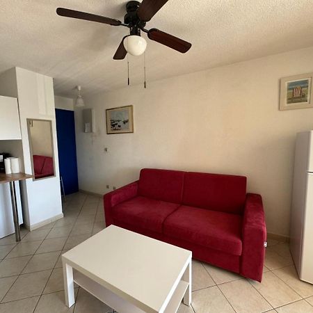 Charmant Appartement A Quelques Metres De La Plage Ла-Лонд-ле-Мор Екстер'єр фото