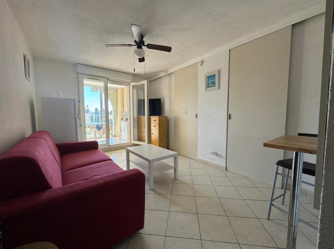 Charmant Appartement A Quelques Metres De La Plage Ла-Лонд-ле-Мор Екстер'єр фото